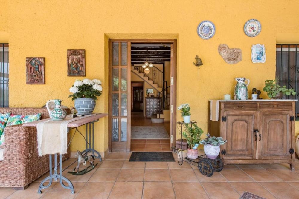 Masia Castellvi B&B Vinyols i Els Arcs Eksteriør billede